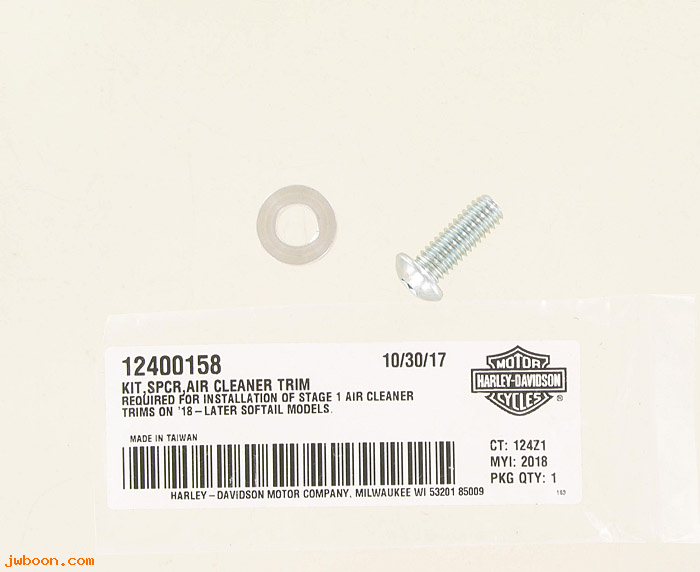   12400158 (12400158): Spacer kit, air cleaner trim - NOS - Softail '18-