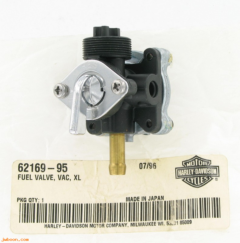   62169-95 (62169-95): Vacuum operated fuel valve - NOS - Sportster XL '95-'97