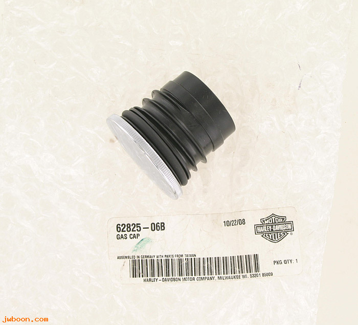   62825-06B (62825-06B): Gas cap, flush mount - NOS