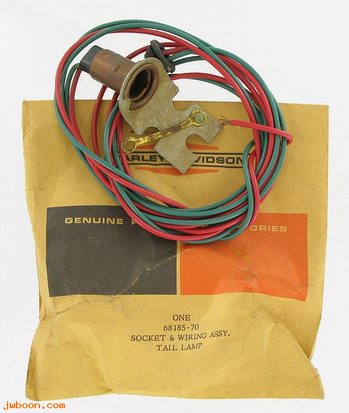   68185-70 (68185-70): Socket & wiring - NOS - FL,FLH '70-'72. FX '71-'72, Shovelhead