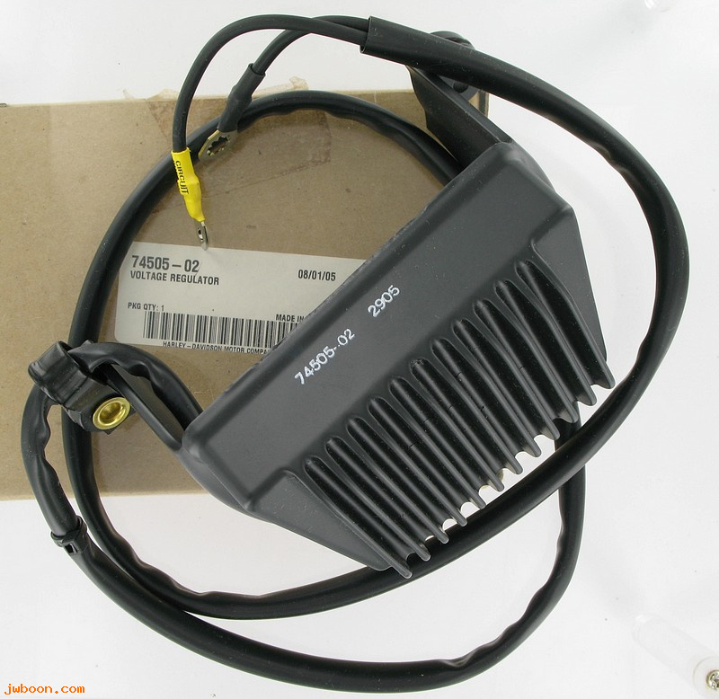   74505-02 (74505-02): Voltage regulator - NOS - Touring 02-03