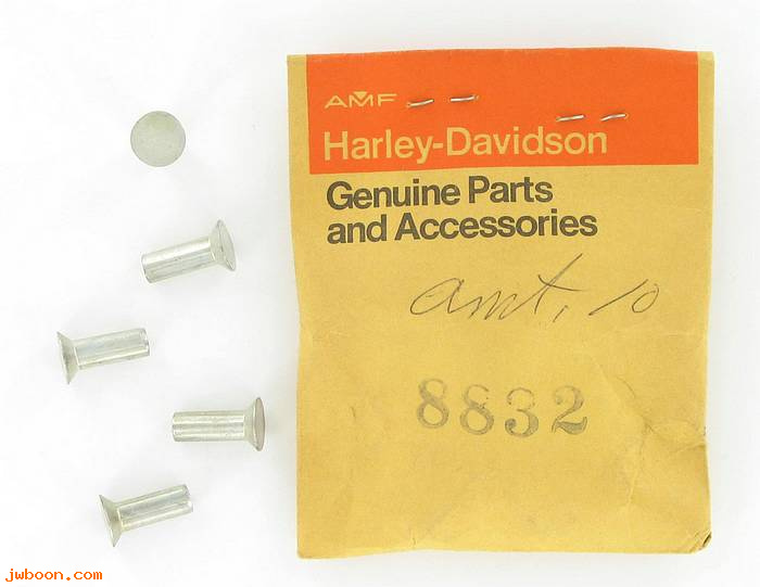       8832 (    8832): Rivet, 7/32" x 5/8" countersunk head - NOS