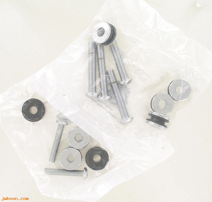   90200670 (90200670): Saddlebag docking hardware kit - NOS - FLSTC '00-