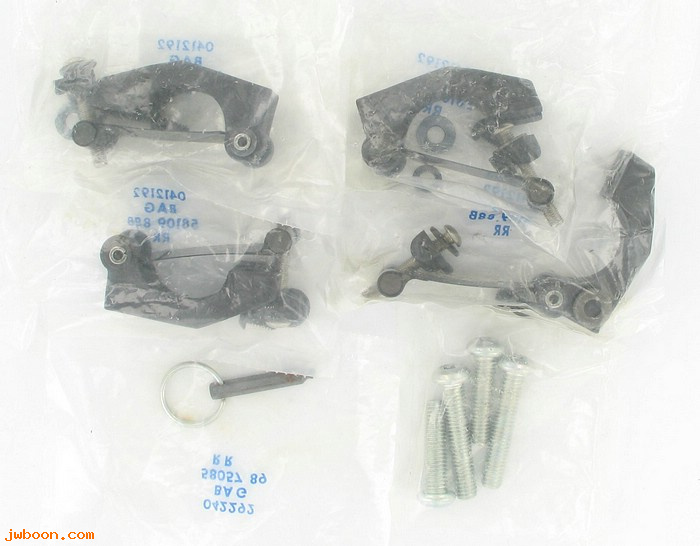   93668 (93668): Safety Recall code 079 - FXRS-Conv windshield clamps - NOS