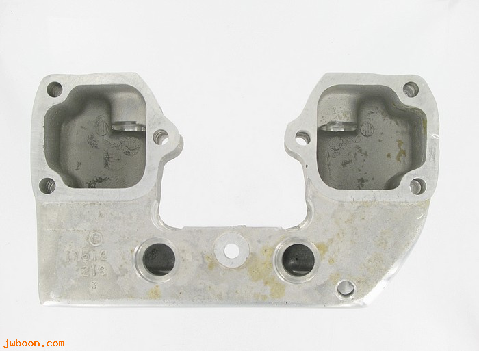   17514-71 (17514-71): Rocker arm cover, front - NOS - Ironhead Sportster '71-'85. XLCR