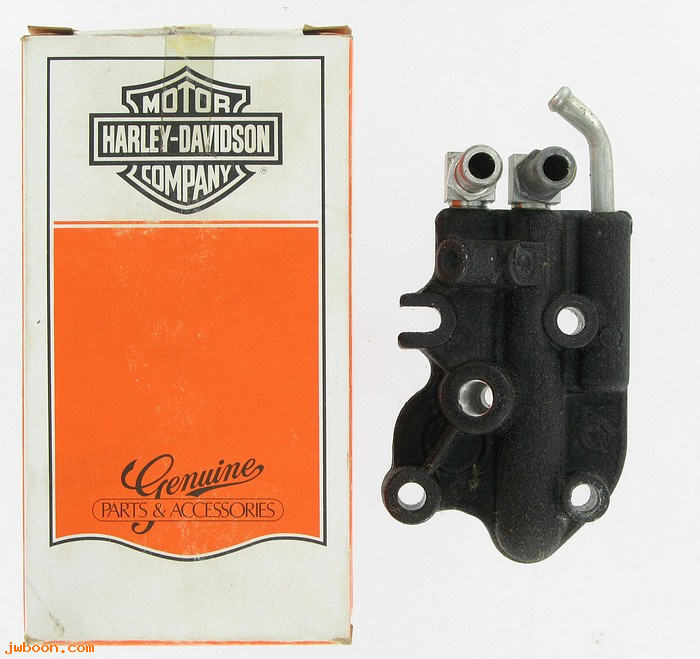   26239-82 (26239-82): Cover, oil pump - NOS - FXWG late'82-early'84, Shovelhead