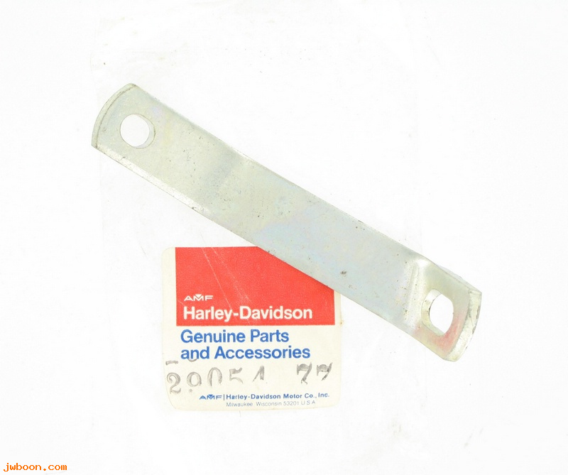   29054-77 (29054-77): Bracket, air cleaner mounting - NOS - FX, FXE, FXS 1977. AMF