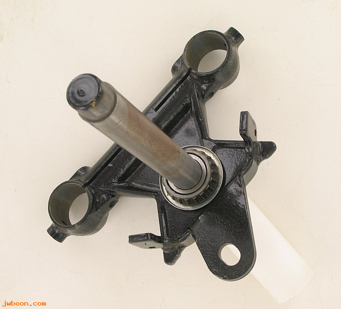   45608-77A (45608-77A): Fork stem and bracket, with bearing & shield - NOS - FX 77-82
