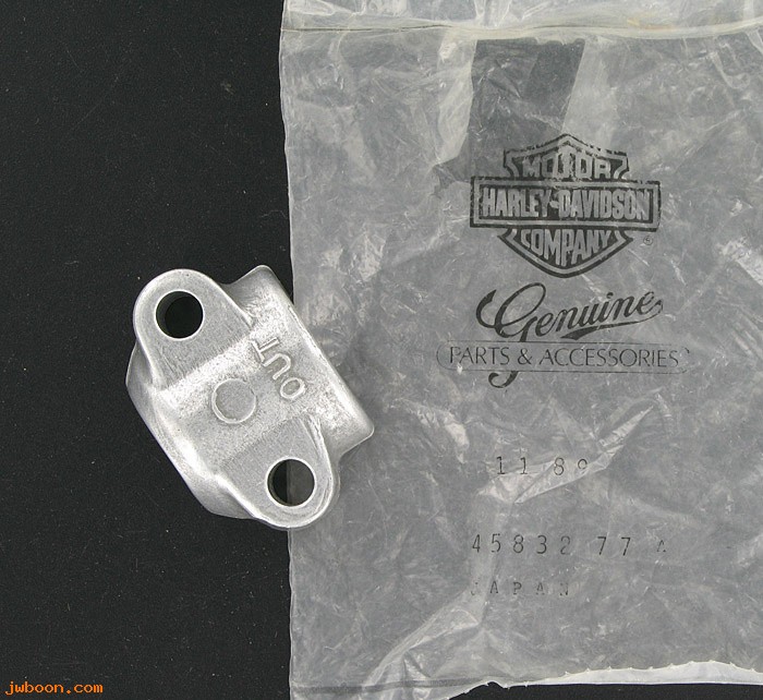   45832-77A (45832-77A): Axle cap - right slider - NOS - FL L77-84. FLT '80-'83.FXST.FXWG