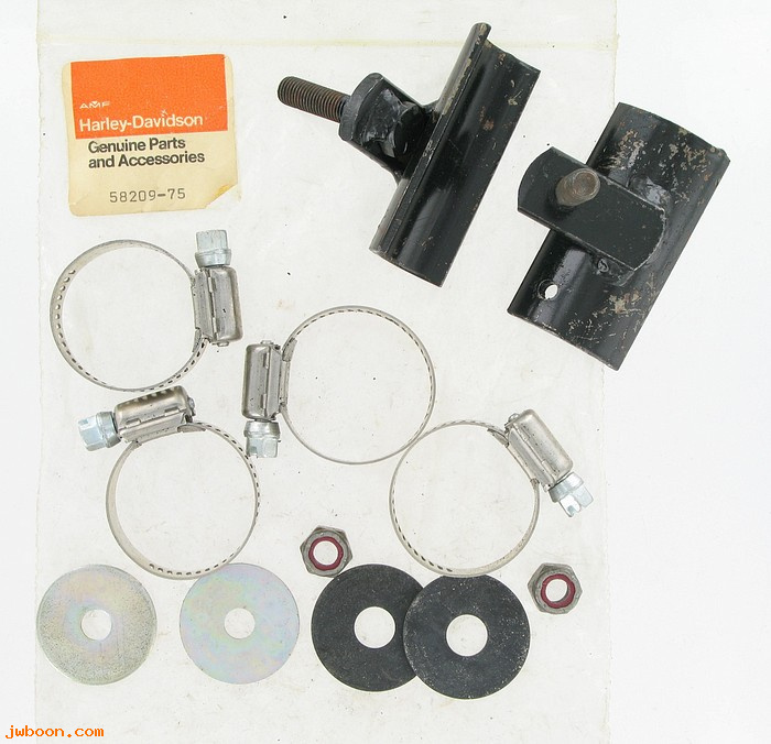   58209-75 (58209-75): Off-set safety bar mtg kit -NOS- Electra FL,FLH Liberator fairing