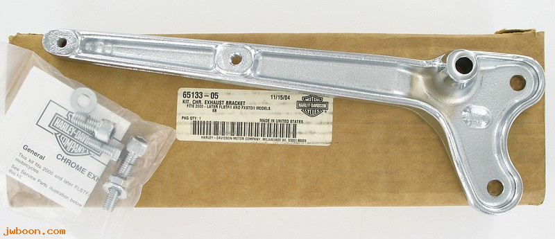   65133-05 (65133-05): Exhaust bracket kit - NOS - Softail FatBoy FLSTF, FXSTD '00-'06