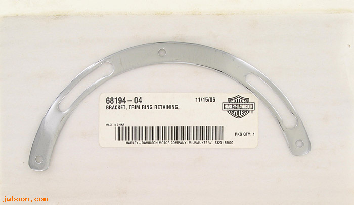   68194-04 (68194-04): Retaining bracket - trim ring - NOS