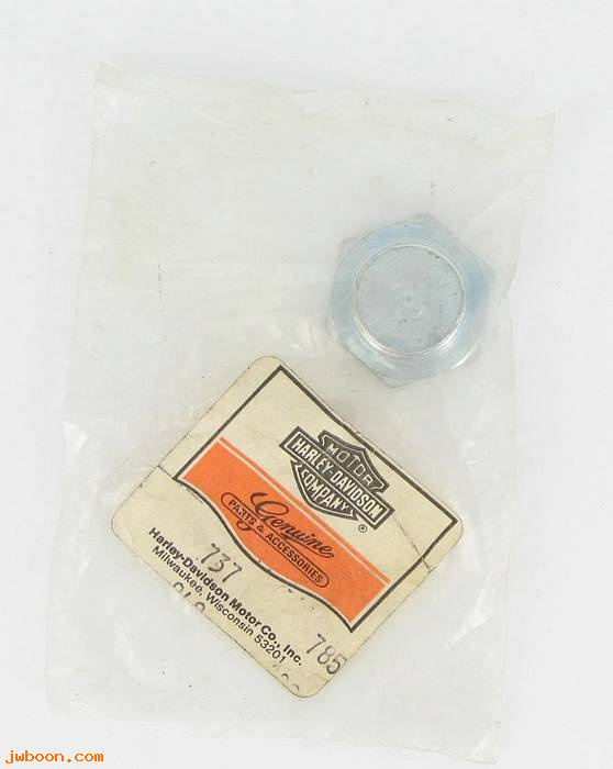        737 (     737): Plug - oil filter mounting - NOS - Sportster XL '86-'90, in stock