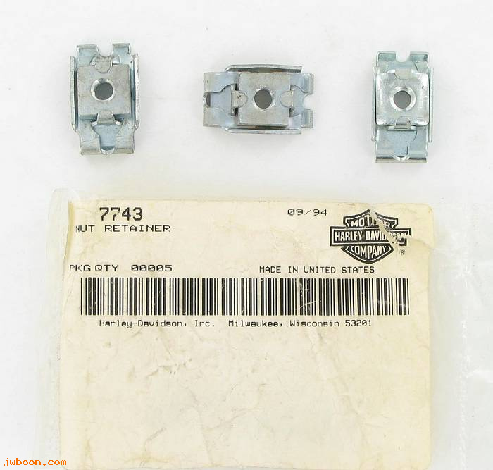       7743 (    7743): Speed nut, for 1/4"-20 bolt / Nut, retainer  -  battery strap - N