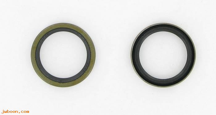 R     12049 (   12049): Oil seal, m/s & c/s sprocket - XL L84-90