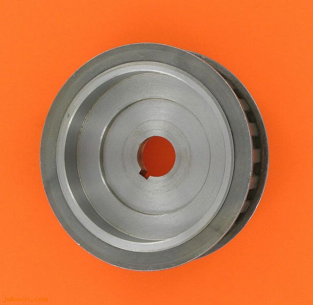 R   2041-75 ( 2041-75): Front pulley, belt drive (32T equivalent) - 750cc