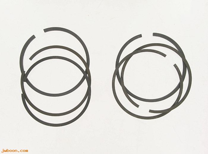 R  22355-52B (22355-52B): Ring set, pistons - 1/16" compr. rings,3/16" oil ring - 6 - 750cc